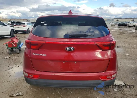 2018 Kia Sportage Lx z USA, uszkodzony, nr VIN KNDPMCAC8J7424953